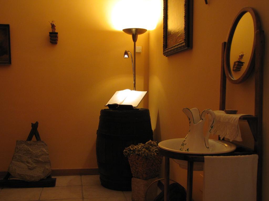 Hostal Rural Huartearena Iza Extérieur photo